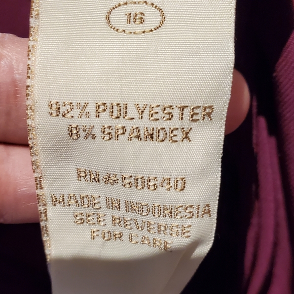 Midi dress,, halter style, plum color size 16 - Picture 5 of 6